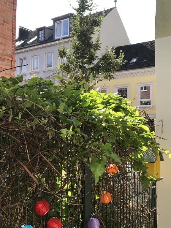 Ferienapartments Backbord&steuerbord In Hamburg-ottensen Hamburg